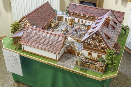 Egerlaender Vierseithof Falkenauer HS web