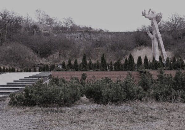 Palmnicken Denkmal4 b