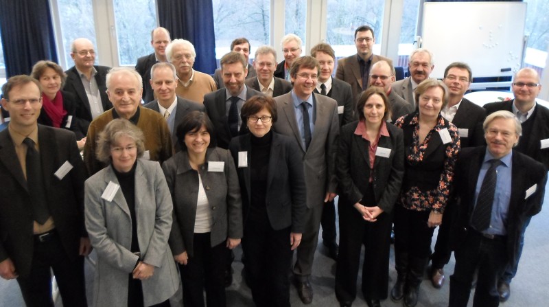 Gruppenfoto der Teilnehmenden des Workshops zur Kultur und Geschichte der Russlanddeutschen